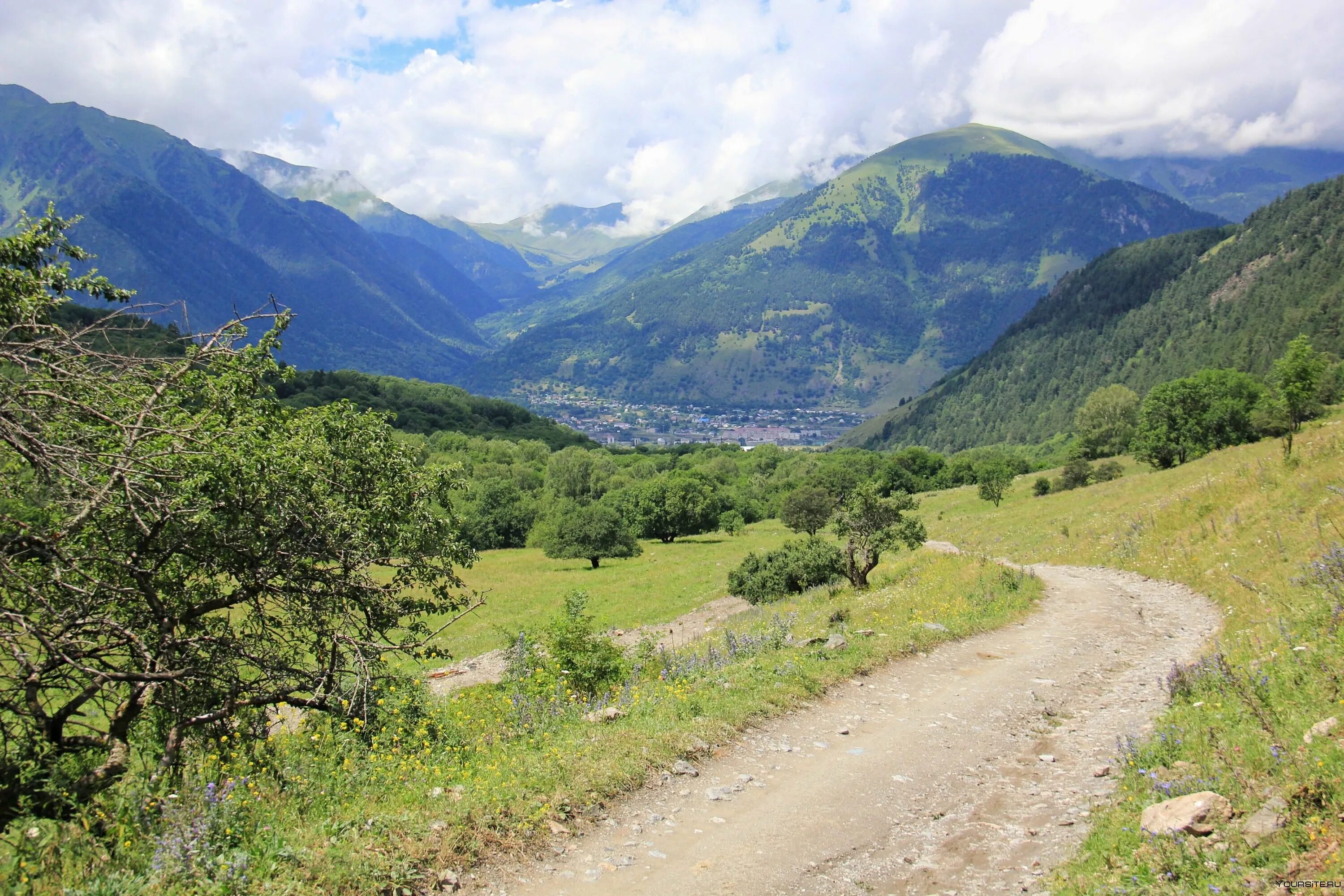 Индекс теберды. Пик нпи теберда. Река уллу муруджу домбай. Долина кти-теберда. Долина реки аксаут.