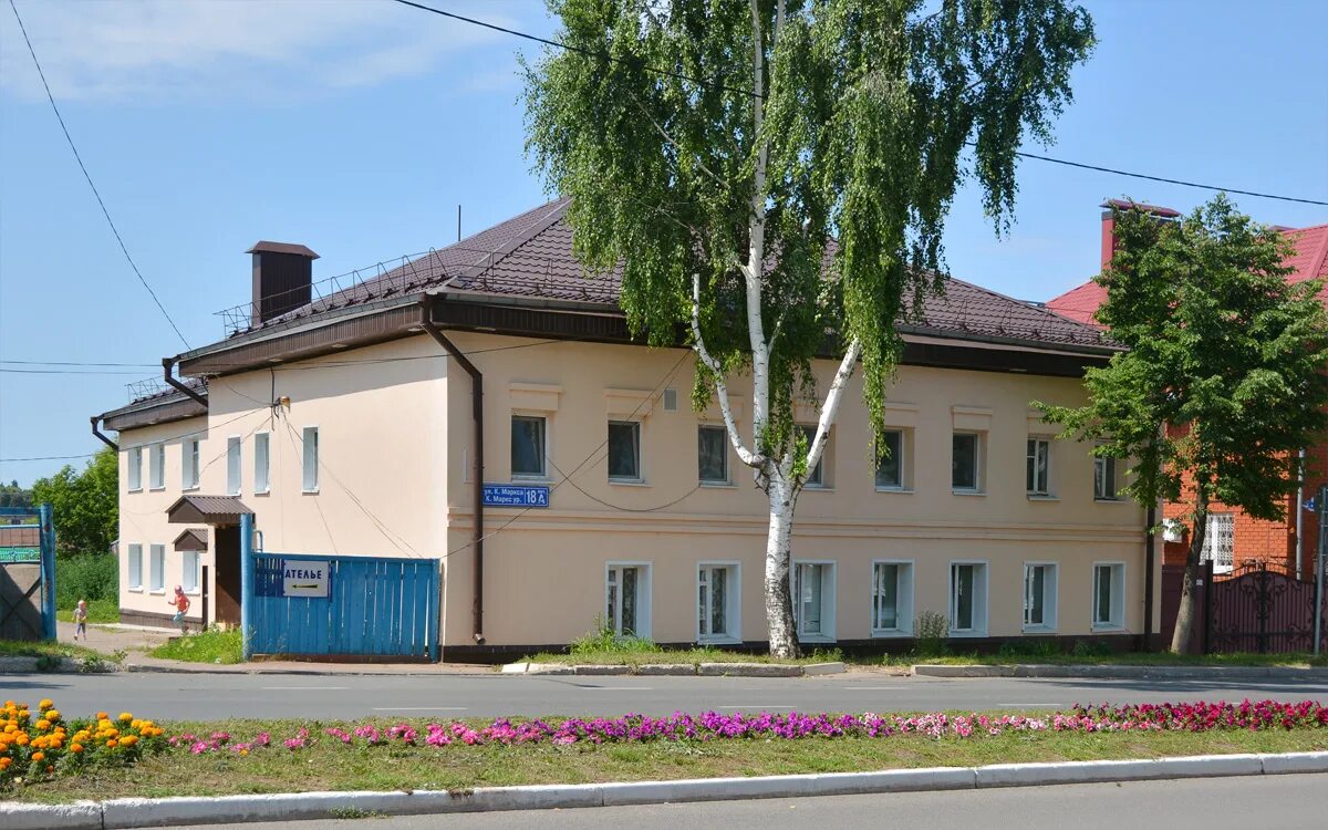 Маркса 18а. Маркса 18а