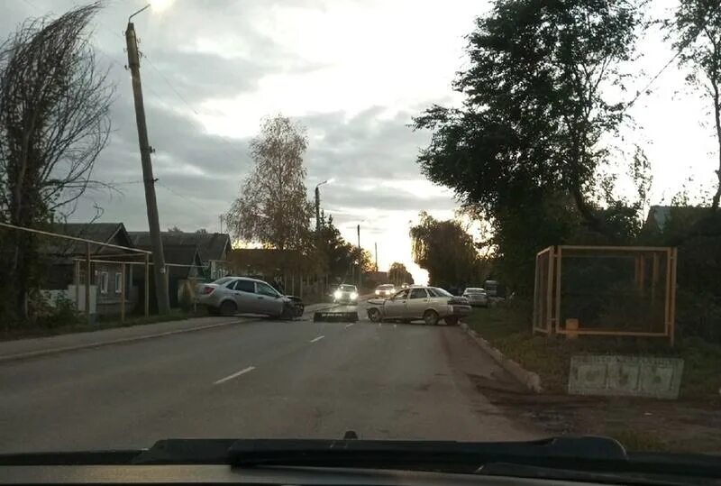Октябрьск чп. Дтп в октябрьске самарской области вчера. катастрофа в октябрьске самарской области. авария в октябрьске самарской.