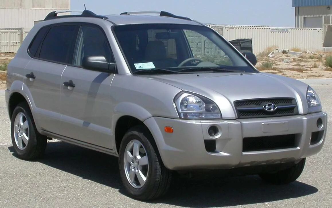 Куплю hyundai tucson б у. Hyundai Tucson 2005. Хендай Туссан 2005. Hyundai Tucson 2004-2009. Hyundai Tucson 2004.