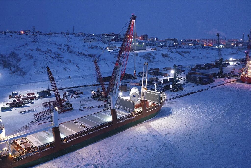 Доставить в норильск. Норильск порт дудинка. дудинка порт норильский никель. дудинка порт краны. дудинский морской порт.