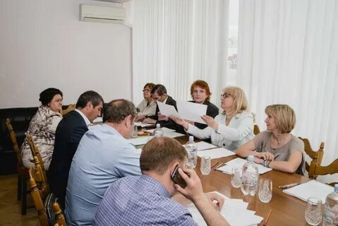 Управление делами общества