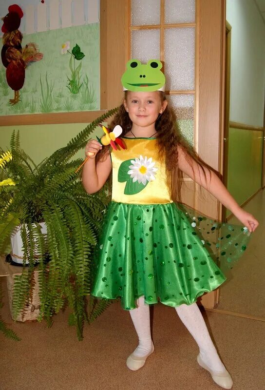 Костюм для мальчиков лягушонок. Костюм лягушонка для девочки. Костюм лягушки для девочки. Как сделать костюм лягушки. Новогодний костюм лягушки для девочки.