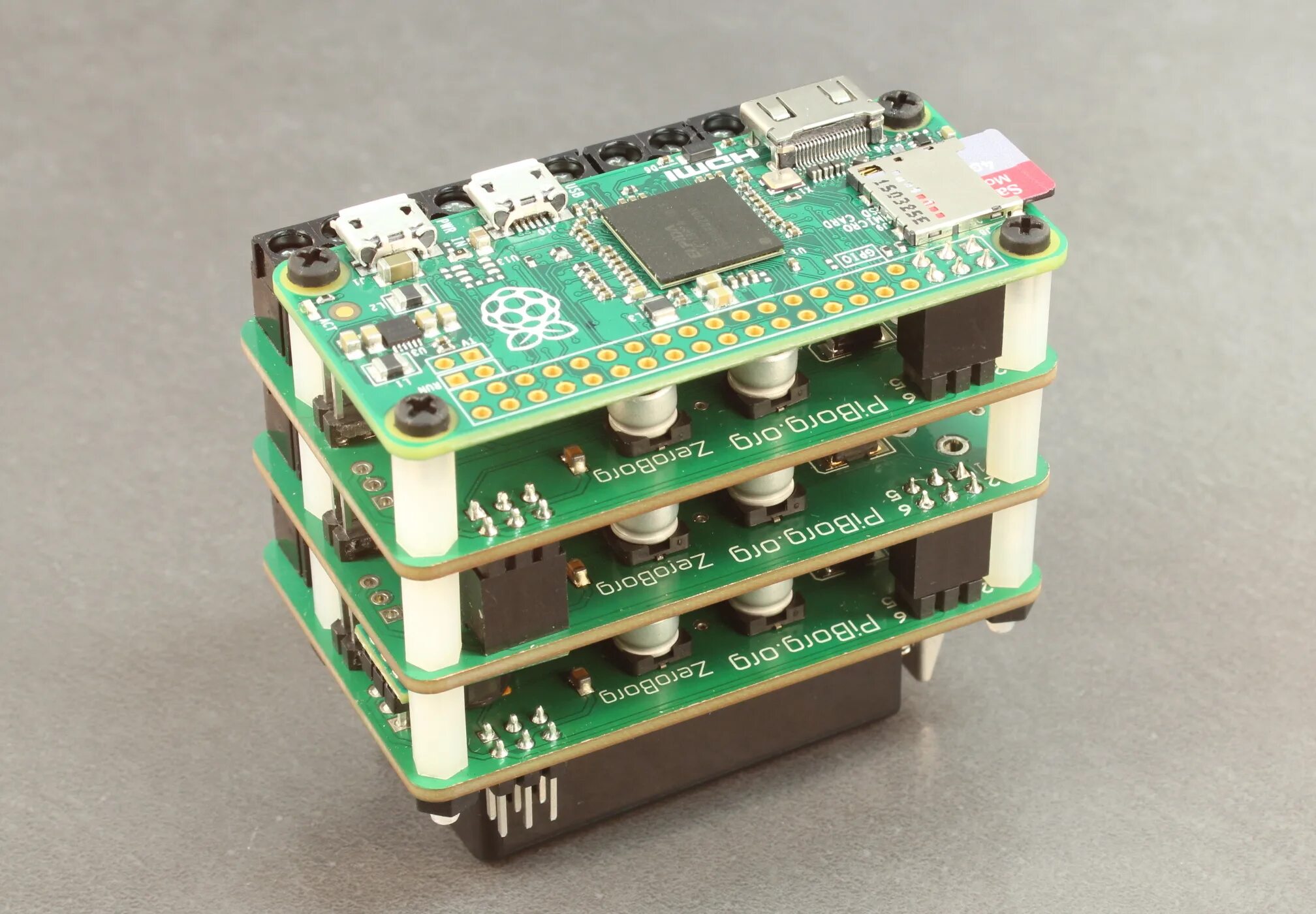 Практическая робототехника c и raspberry pi. Raspberry pi zero wh. raspberry pi zero радиатор. ds1307 raspberry pi zero. плата расширения raspberry pi.