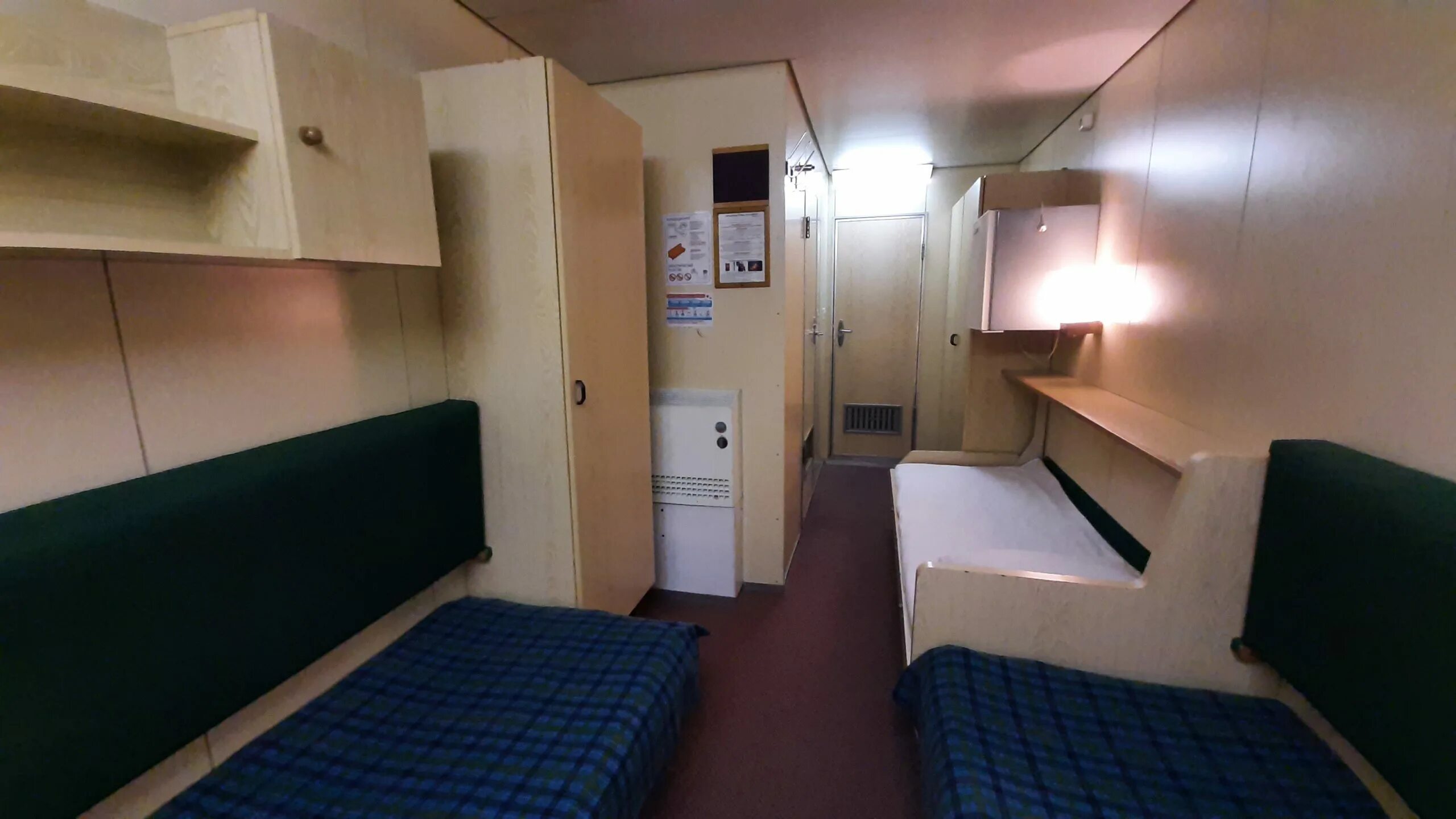 владимир маяковский каюты. теплоход владимир маяковский. т/х владимир маяковский навигация 2023. теплоход владимир маяковский каюты. т/х владимир маяковский навигация 2023.