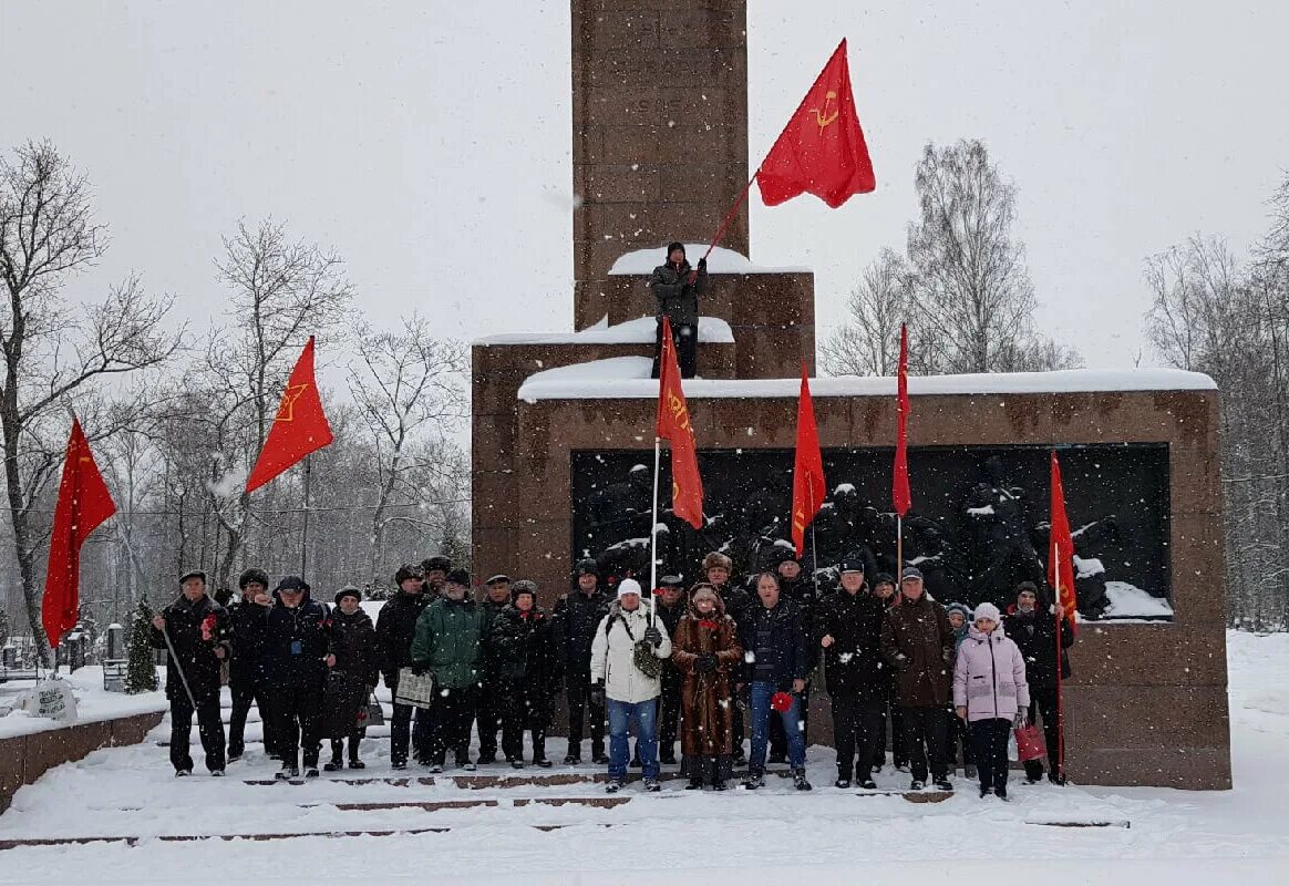 Кровавое воскресенье погибло