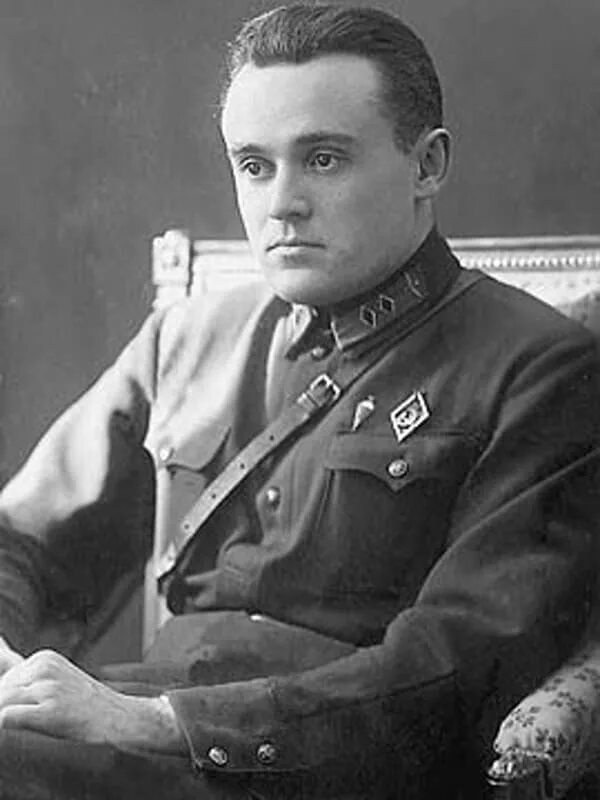 Сергей королев в молодости. Ор королев. Циолковского д 2а г королев. Королёв проезд циолковского д 2. Ор королев.