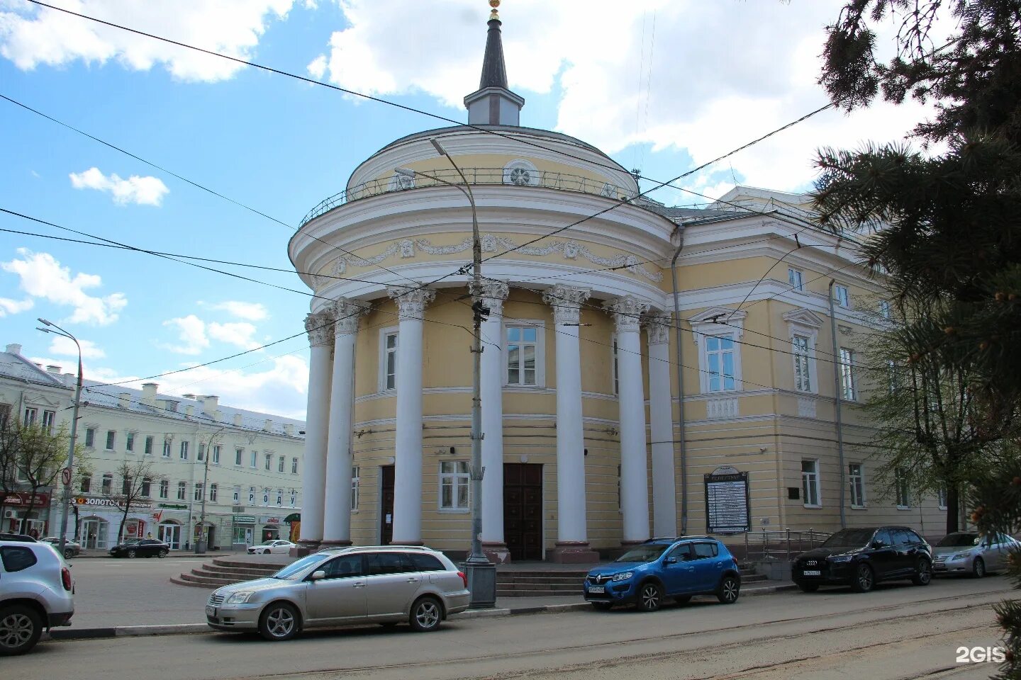 Площадь маркса орел. Театр орел.