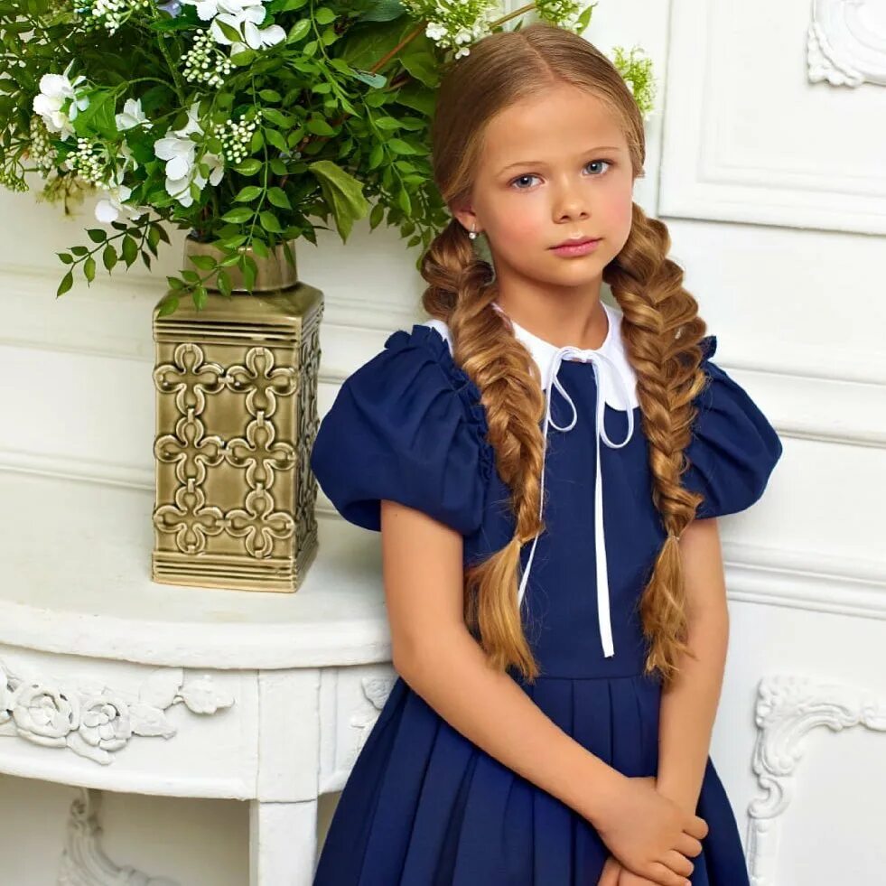 Женщина в роскоши. Красивые платья для девочек. Роскошь юных лет. Фотосессия маленькой принцессы. Маленькие красавицы.