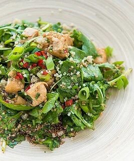 Салат с огурцом и кунжутом