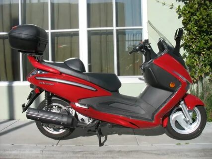 Скутер 250 кубов
