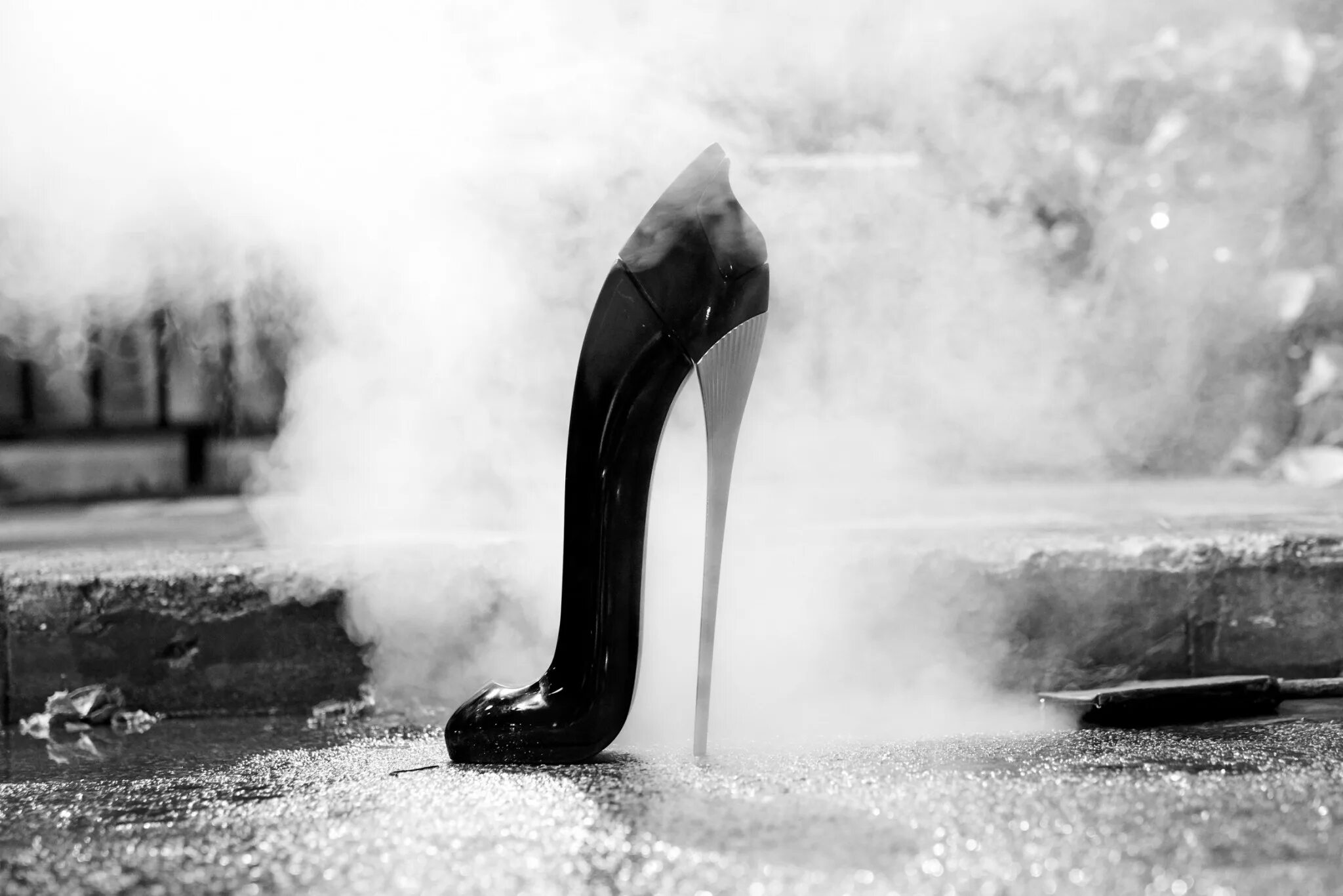 Ticia good girl. Каролина херрера духи гуд герл. Carolina herrera good girl 100мл. Ticia good girl. Каролина херрера гуд герл реклама.