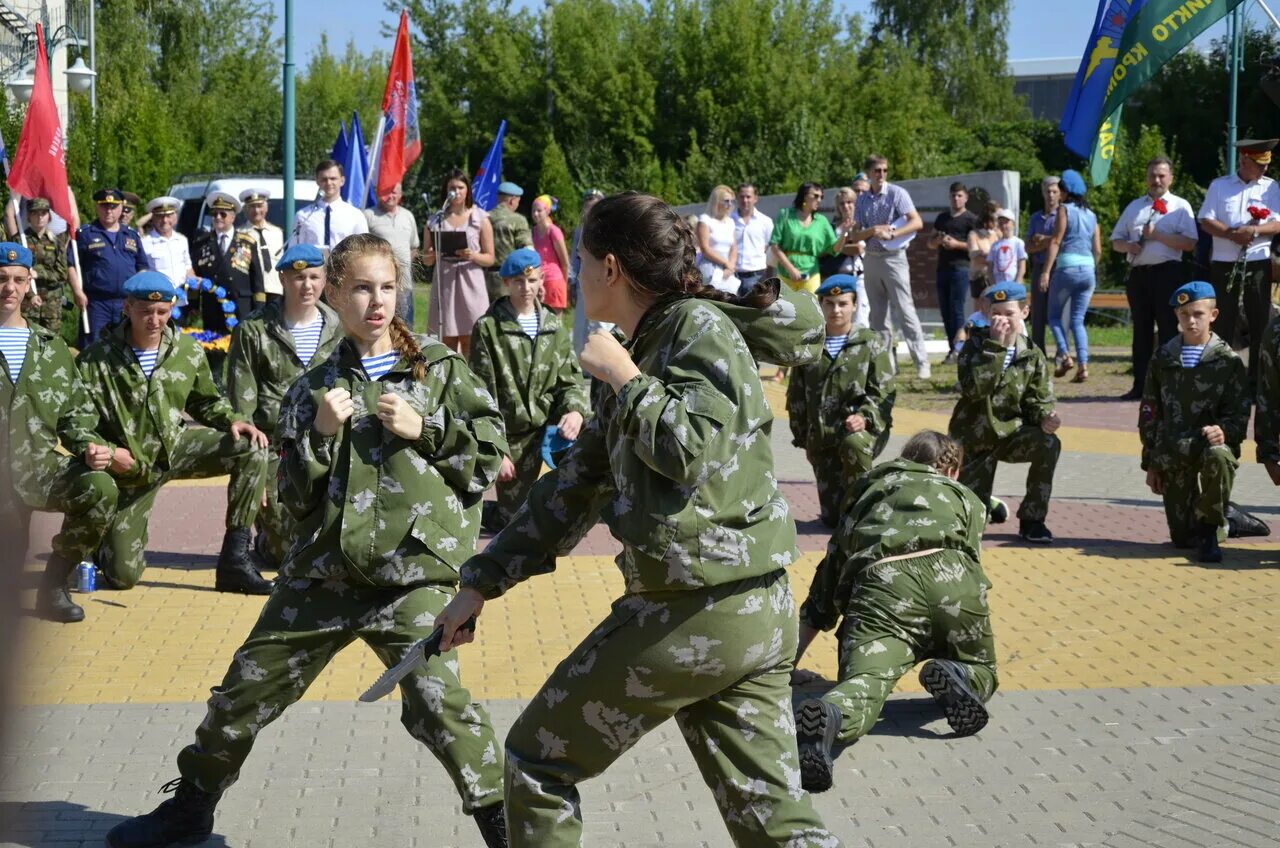 Клуб десантник ул игнатова 43 фото