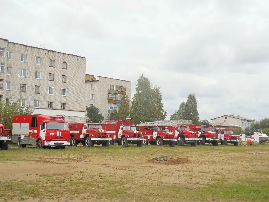 Школа города емва. Емва мчс. Парк емва. Емва вокзал. Рп5 емва.