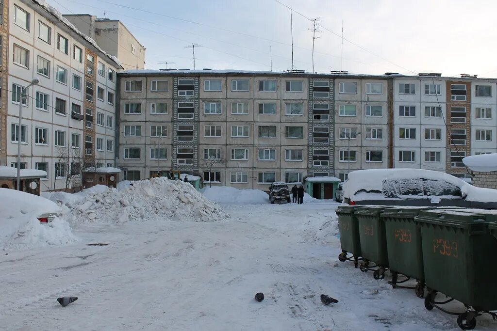 Дудинка матросова 2а. Магадан дворы. Магадан проезд. Вострецова 4 магадан. Вострецова 4 магадан.