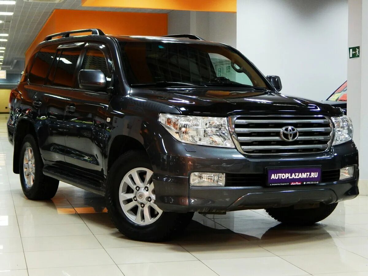 Купить круизер 200. Toyota Land Cruiser 200 Diesel. Toyota Land Cruiser 200 2009. Toyota Land Cruiser 200 4.5 дизель. Сотка Toyota Land Cruiser 200.