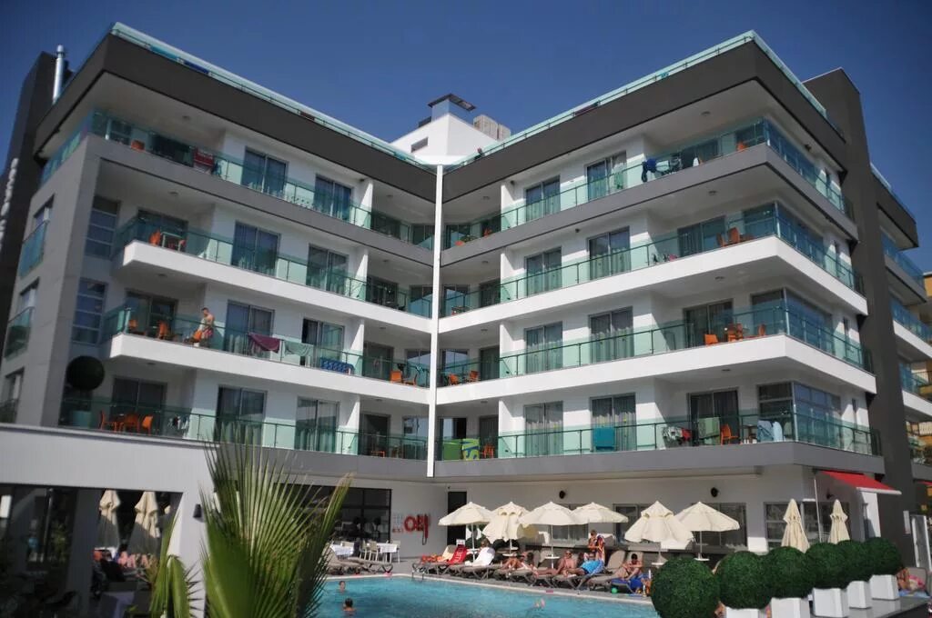 Green garden алания. Грин гарден кольчугино. Green garden suites. Отель green турция аланья. Green garden suites.
