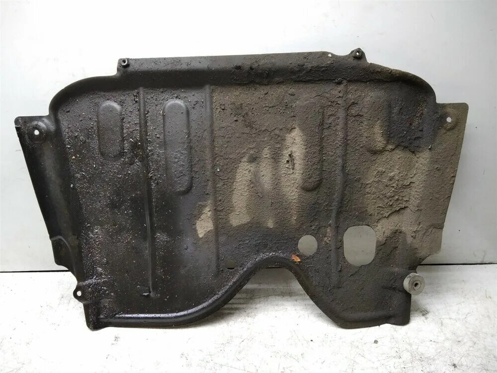 Защита картера рено логан 1. Защита двигателя правая рено логан 2. Защита двигателя логан 2. 4. Защита двигателя рено логан 1.