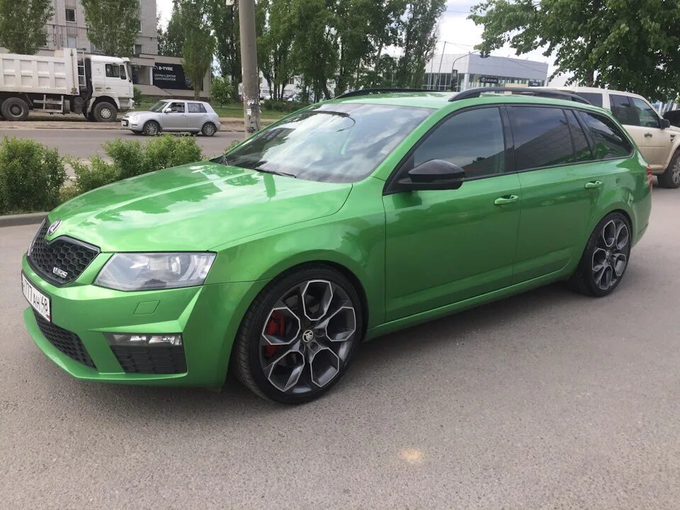 Skoda octavia rs stage 2. Skoda Octavia a7 RS. Skoda Octavia a7 RS Combi. Octavia a7 Combi RS. Škoda Octavia RS a7.