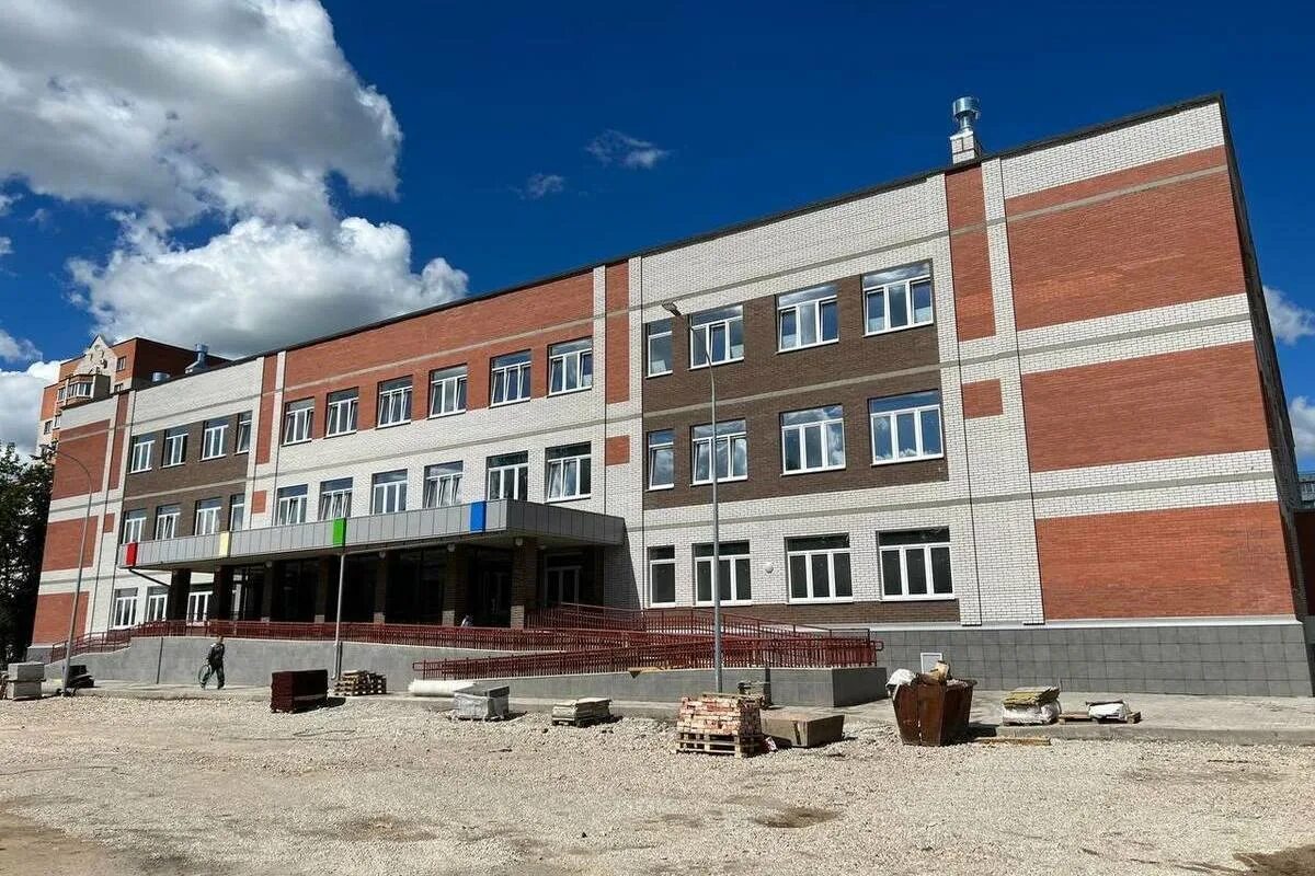 Школьная псков. Л. Школьная псков. Школьная псков. Школа 3 псков.