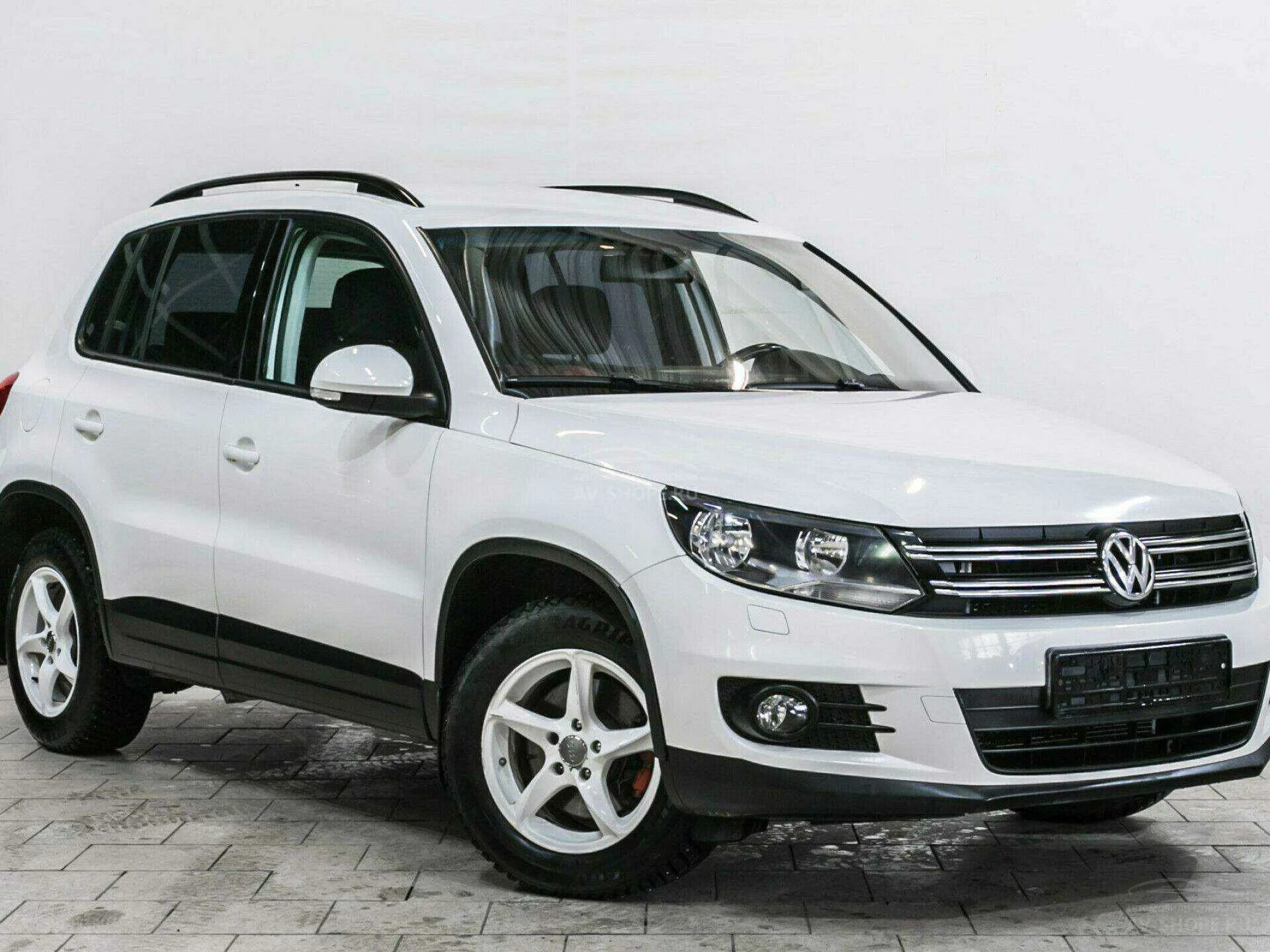 Купить фольксваген тигуан 2012 год. VW Tiguan 2014. WV Tiguan 2014. Фольксваген Тигуан 2014 года. Volkswagen Tiguan 2012 2 ТД.