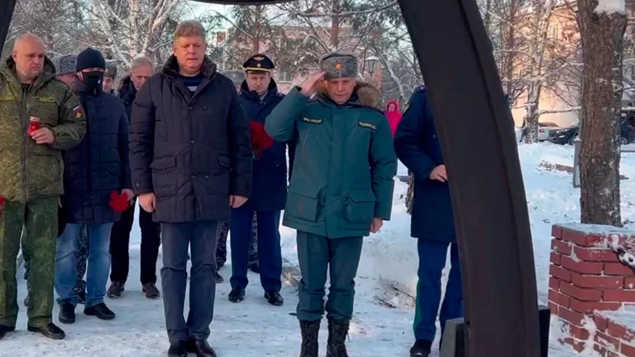 Кузбасс трагедия на шахте. Гибель спасателей в шахте Листвяжная. Спасатель для Шахтеров. Трагедия в Кемеровской области. Нашли ли 13 горняков