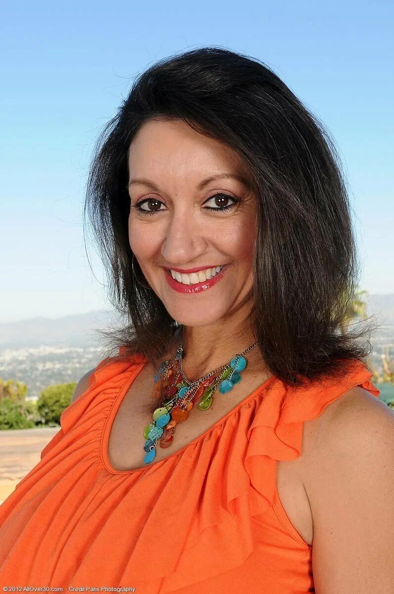 Патрисия монир. Монир перси. Монир перси. Персия монир(persia monir) ноги. Персия монир(persia monir) ,полиция.