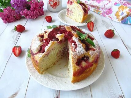 Клубничный кекс