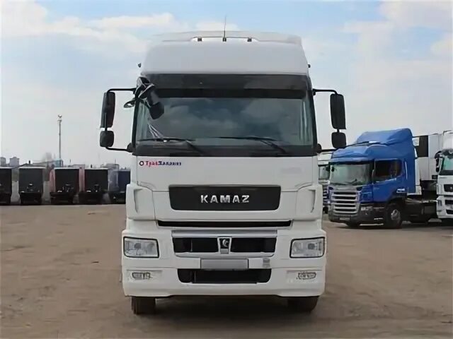 Значок камаз 5490