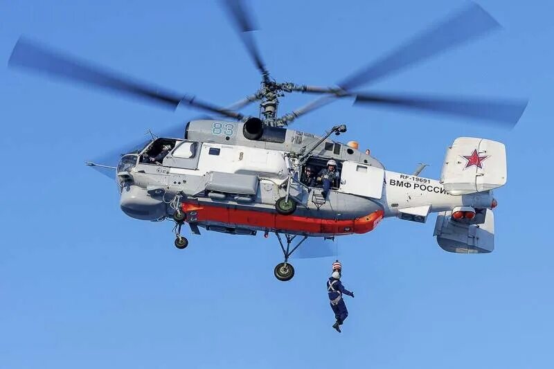Корабельный вертолет ка-27. Палубный вертолет ка-27. Ка-27 вертолёт ВВС России. Ка-27пс вертолет. 2 ка 27
