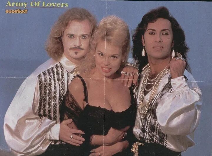 Арми групп. Группа Army of lovers. Микаэла АРМИ оф Ловерс. Army of lovers в молодости. АРМИ оф лаверс в молодости.