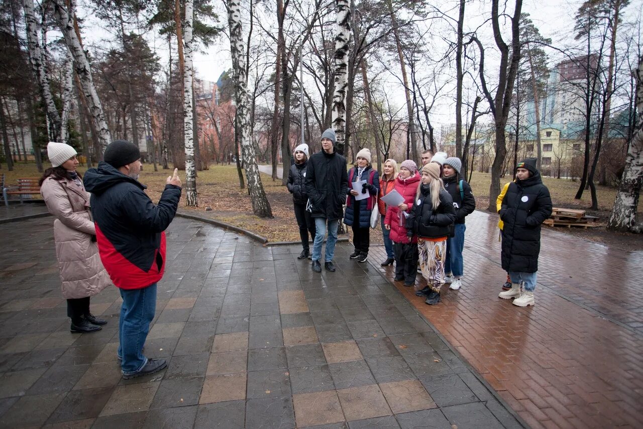 Туристы краеведы. Краеведы путешественники. Слет туристов и краеведов. Городские решения для туристов.