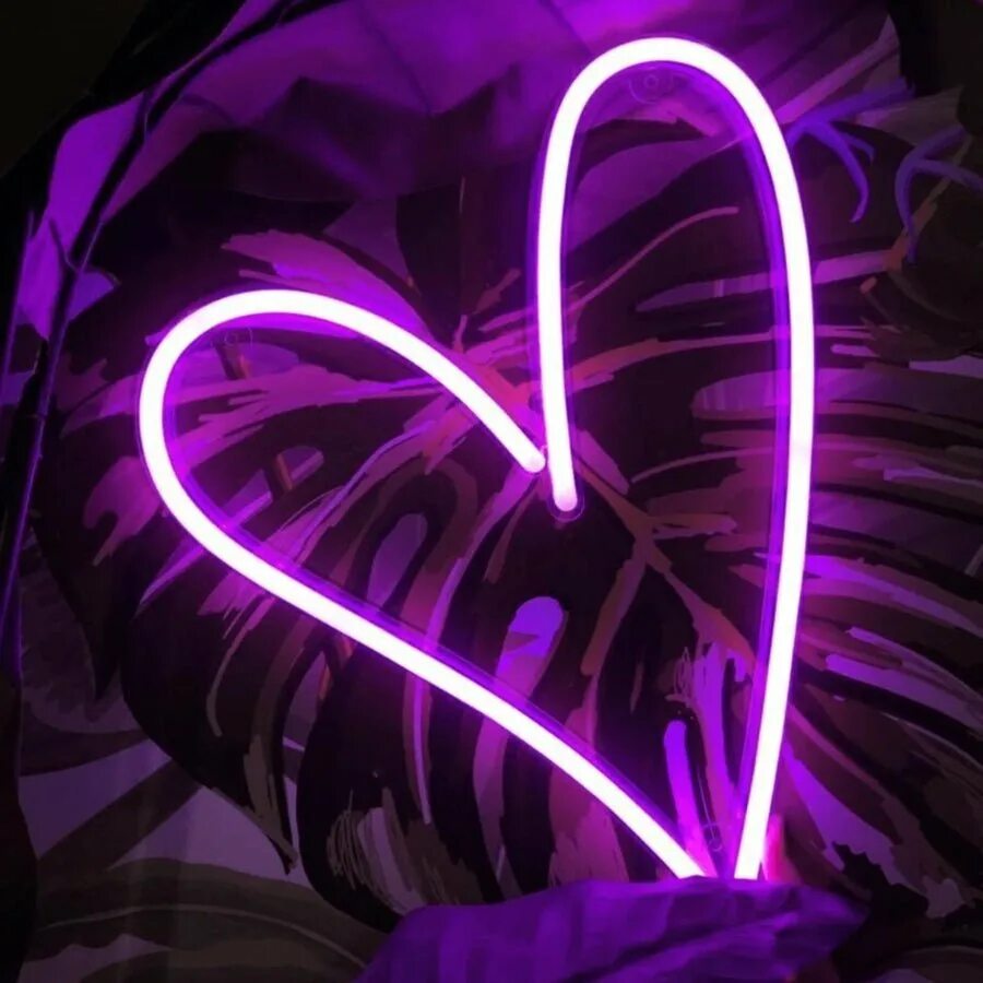 Фиолетовый неон. Сердце неон. Сердце фиолетовое. Неоновые сердечки. Сердечко картинка эстетика