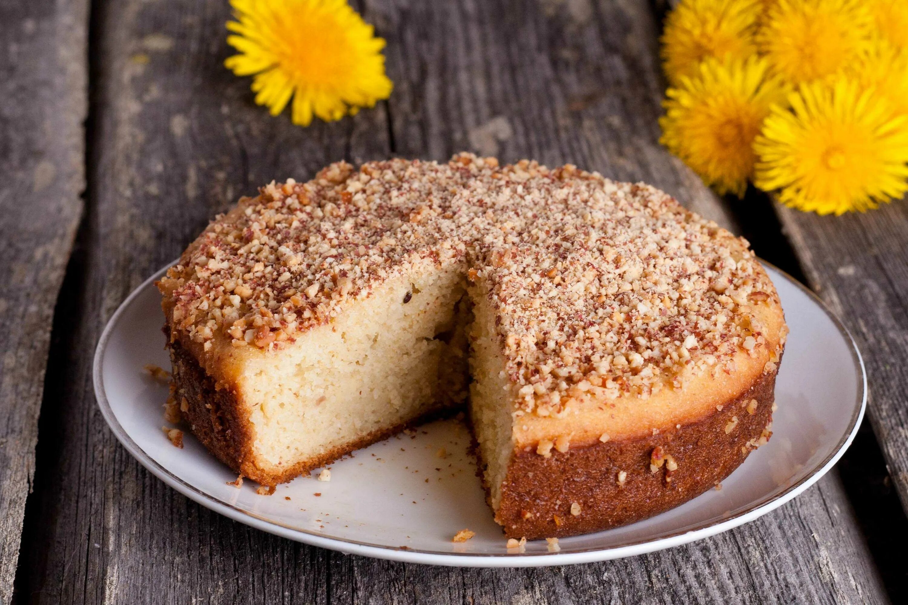 Вкуснейший воздушный манник на кефире. Манник. Пирог манник. Манник пышный рассыпчатый. Манник на кефире.