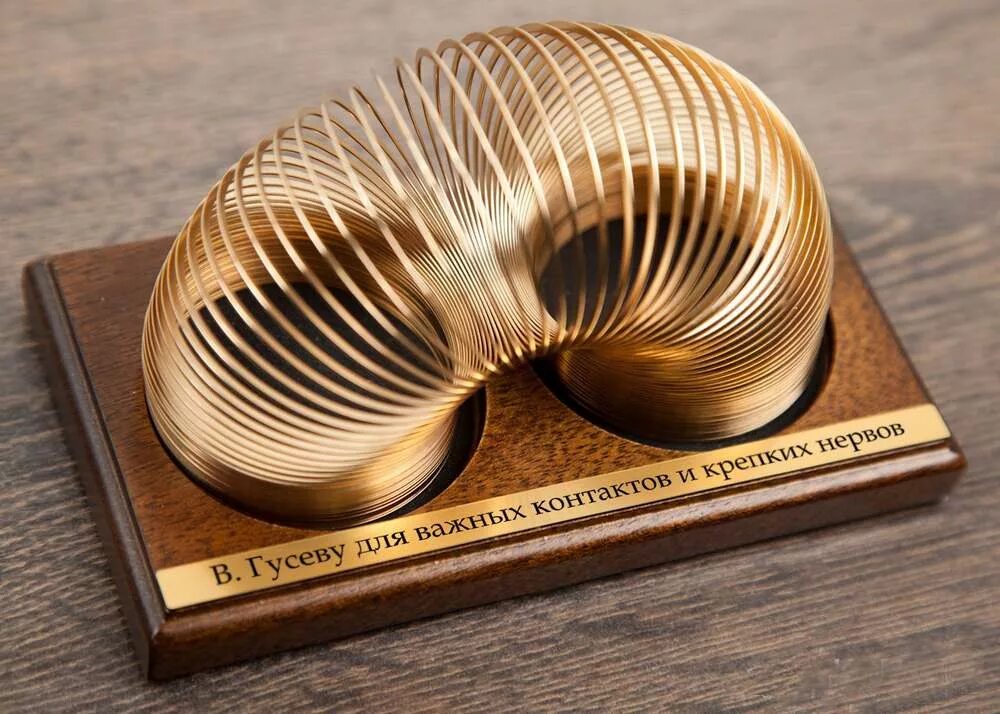 Прикольные подарки для мужчин. Необычные подарки на день рождения руководителю. Кнут и пряник подарочный набор. Что подарить руководителю мужчине на 23. Что подарить руководителю мужчине на 23.