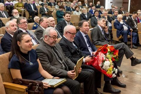 Ведущие ученые