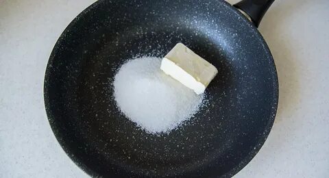 Сахар на сковородке