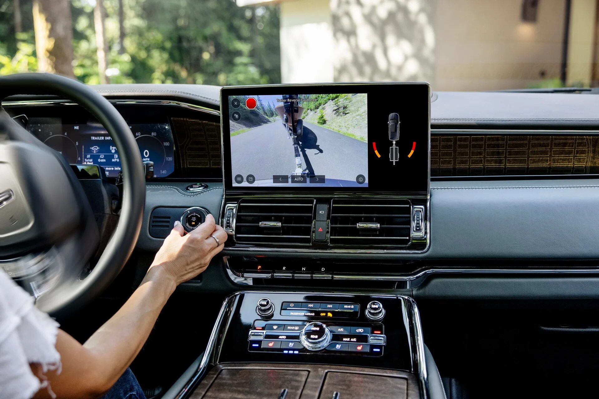 Навигатор 2025. Lincoln navigator 2025. lincoln navigator black label 2025. lincoln navigator 2025 салон. navigator машина 2025.