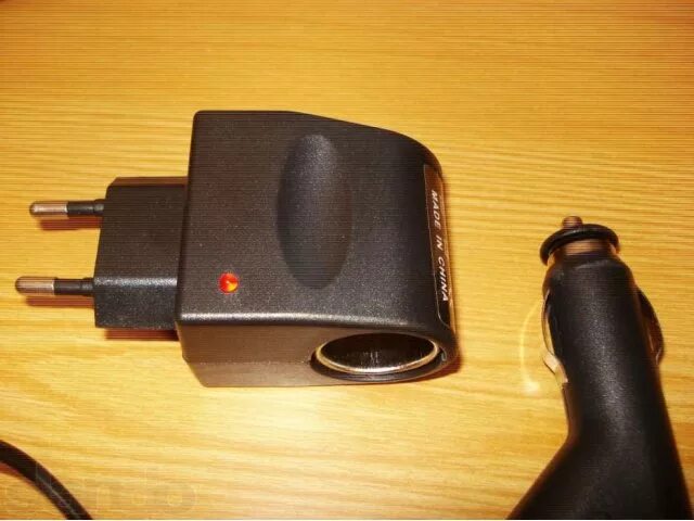 Преобразователь напряжения с 220 на 12 вольт постоянного тока. Переходник на 12 вольт. Переходник на 12 вольт. Переходник на 12 вольт. Адаптер переходник 220/12v с гнездом прикуривателя в днс.