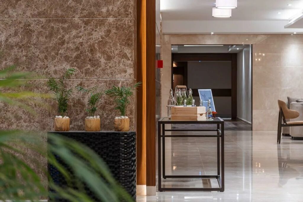 Radisson resort al marjan island. Radisson resort ras al khaimah. radisson resort рас-эль-хайма. рэдисон резорт рос эль хайма марьян. radisson resort marjan island 5.