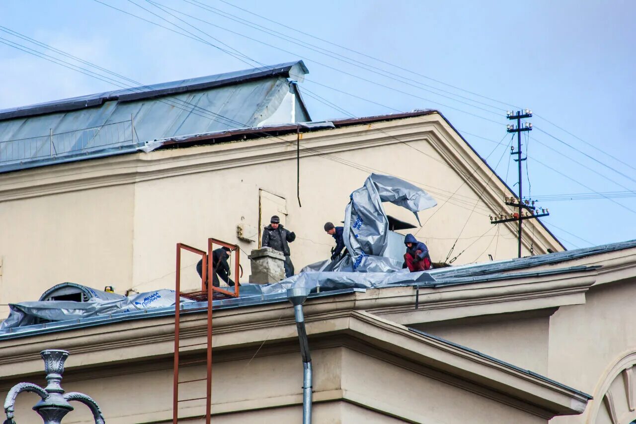 Фонд капремонта. Сборы на капремонт. Рост тарифов на капремонт. Фото смешные о капремонте. Увеличение капитального ремонта