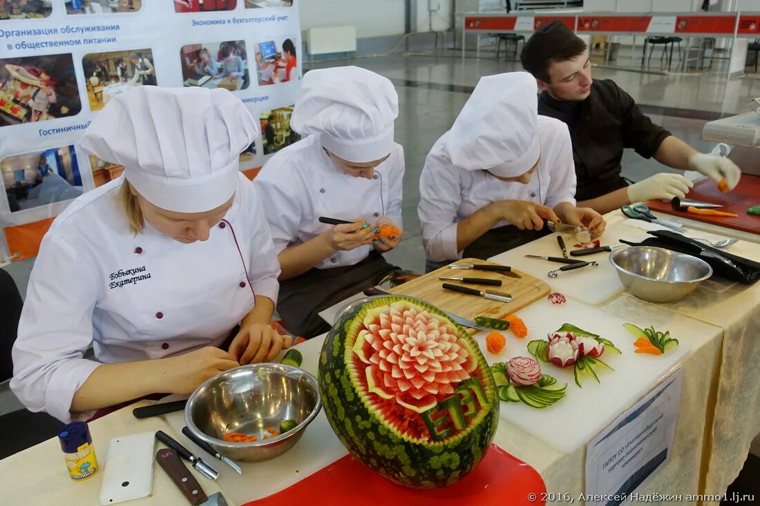 Повышение для шеф поваров курсы. Блюда на worldskills. ворлдскиллс повар кондитер. блюда поваров кондитеров. экзамен кондитера.