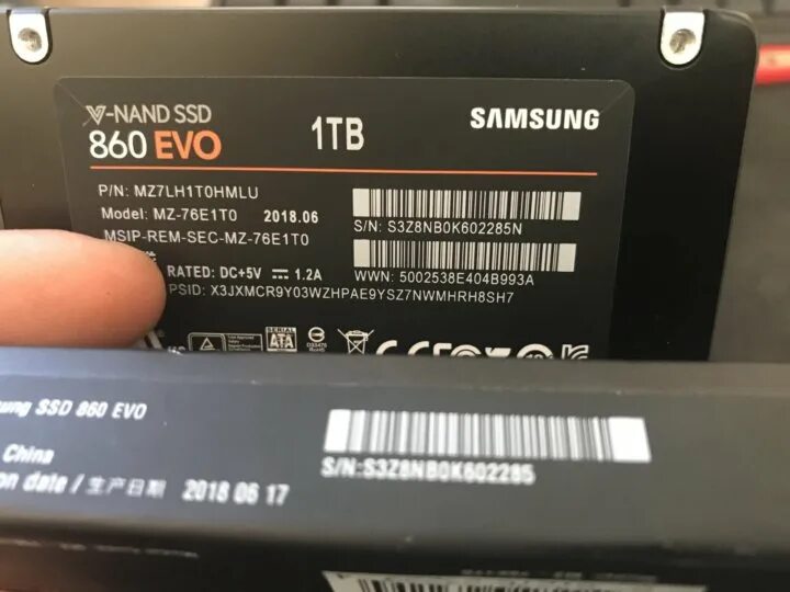 Серийный номер ссд кингстон. Ssd диск самсунг. Kingston 240 гб sata suv500/240g. Где находится серийный номер ssd kingston. Ссд диск на 500 гб.