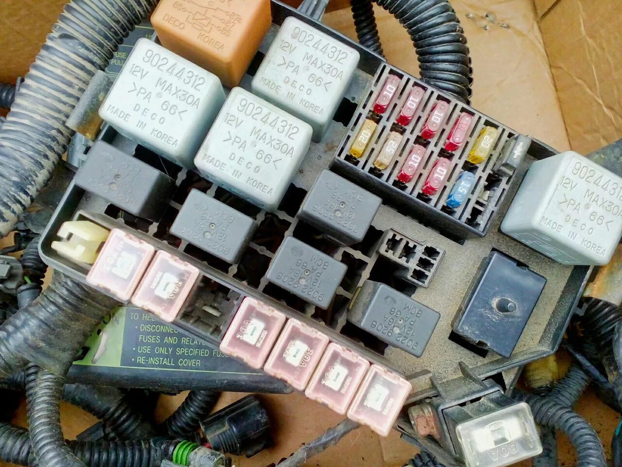 Сенс 1. 5. Реле обогрева заднего матиз 1. Реле заз шанс 1. 5.