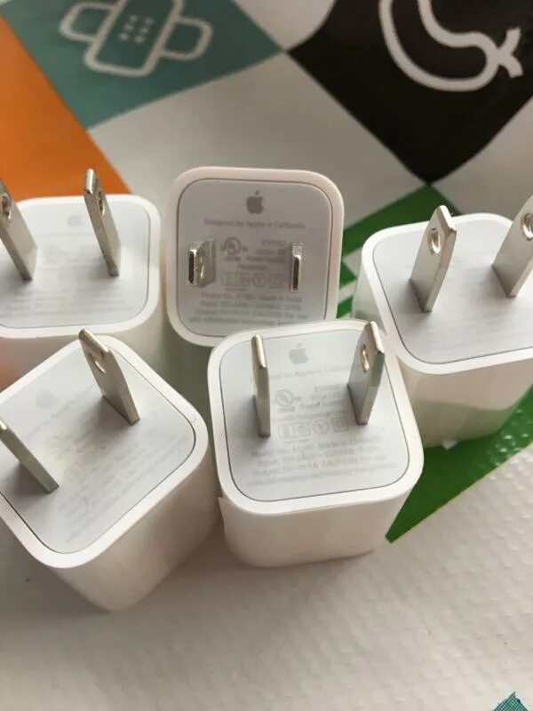 Сзу apple usb type-c. Оригинальная зарядка эппл. Оригинальная зарядка эппл 2 ампера американская вилка. Сзу apple 12w. 0a original white 01107.