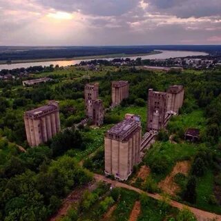 Кому принадлежат элеваторы