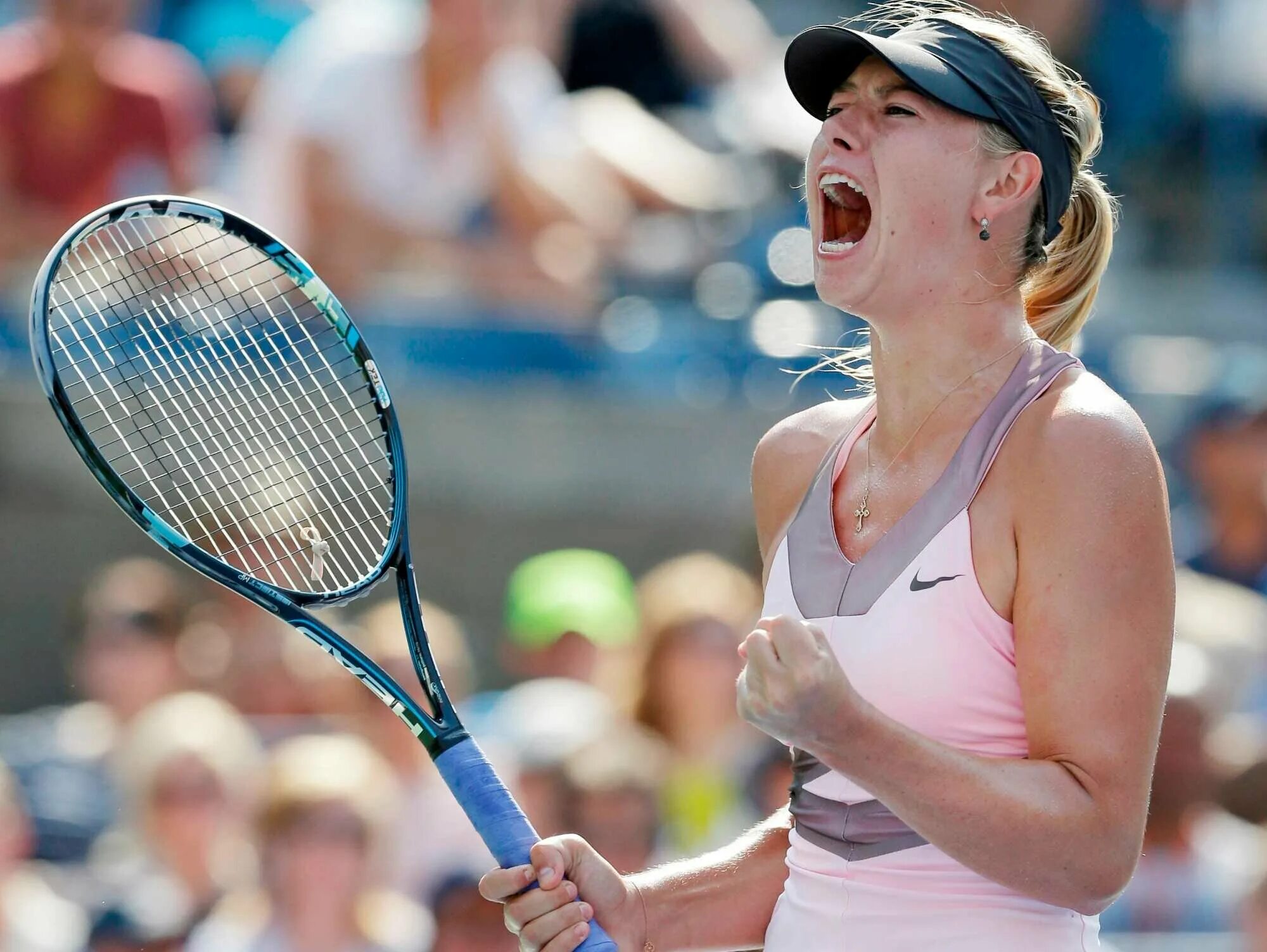 Кричащая теннисистка. Мария шарапова. Крик победы мария шарапова. Кричащая теннисистка. Кричащая теннисистка.