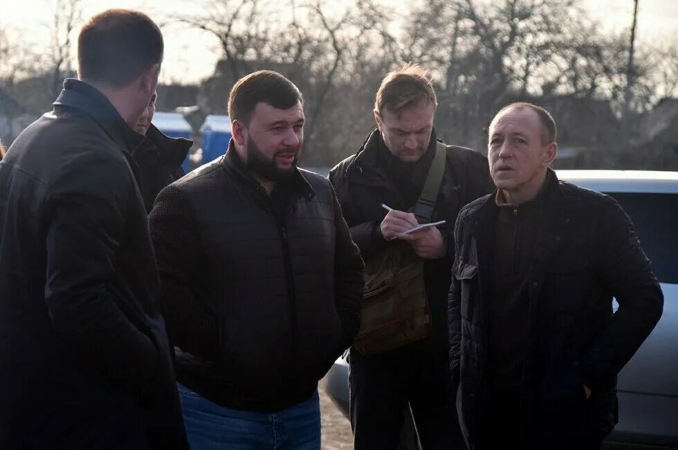 Новости днр в контакте сегодня. Шатов Шахтерск. Denis Десятерик Шахтерск. Новости ДНР.