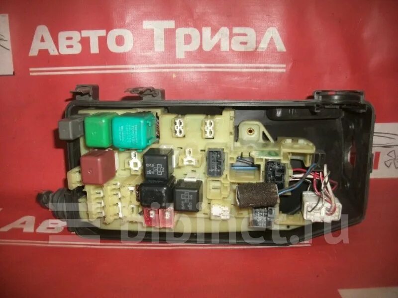 Блок предохранителей под капот Toyota Crown / Majesta 82663-30100 купить во Влад