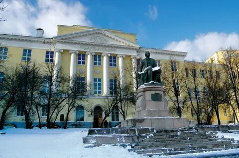 Мгу в москве факультет журналистики